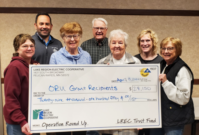 $29,150 Awarded by Lake Region Electric Cooperative